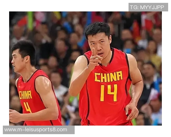 王治郅在小球时代的潜力与成就或将超越易建联的深度分析 王治郅在小球时代的潜力与成就或将超越易建联的深度分析